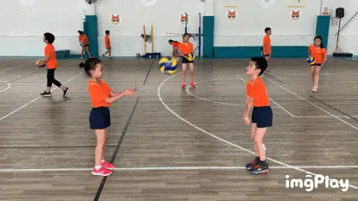 卡尔·雅泽姆斯基在红袜队的引退仪式上，全场球迷用一首长诗向其致敬